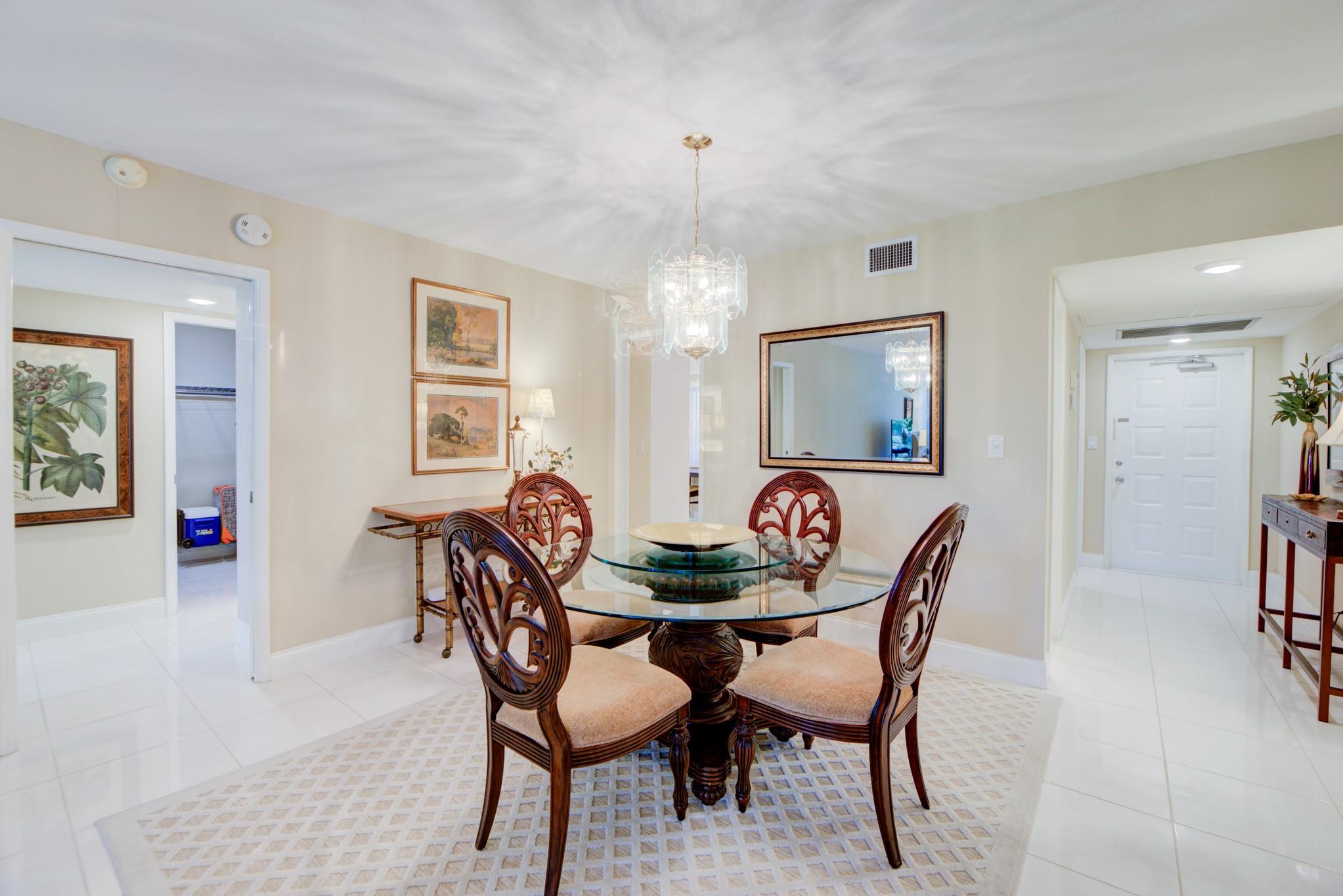 PALM AIRE - Residential