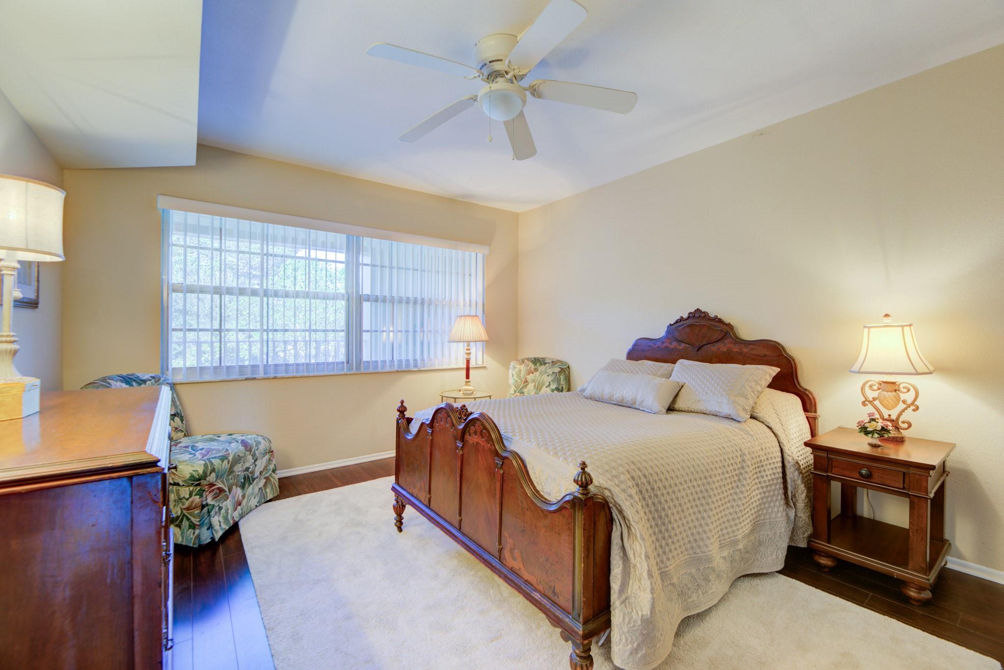 PALM AIRE - Residential