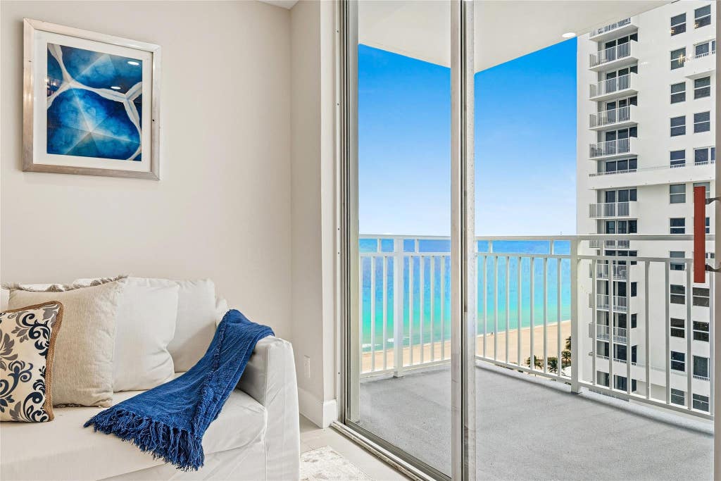 Photo of 101 BRINY Avenue #2006, Pompano Beach, FL 33062 (MLS # B26063001)