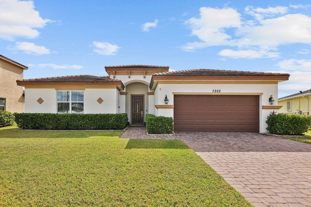 Photo of 7222 NW Farnsworth Circle, Port Saint Lucie, FL 34987 (MLS # R11081582)