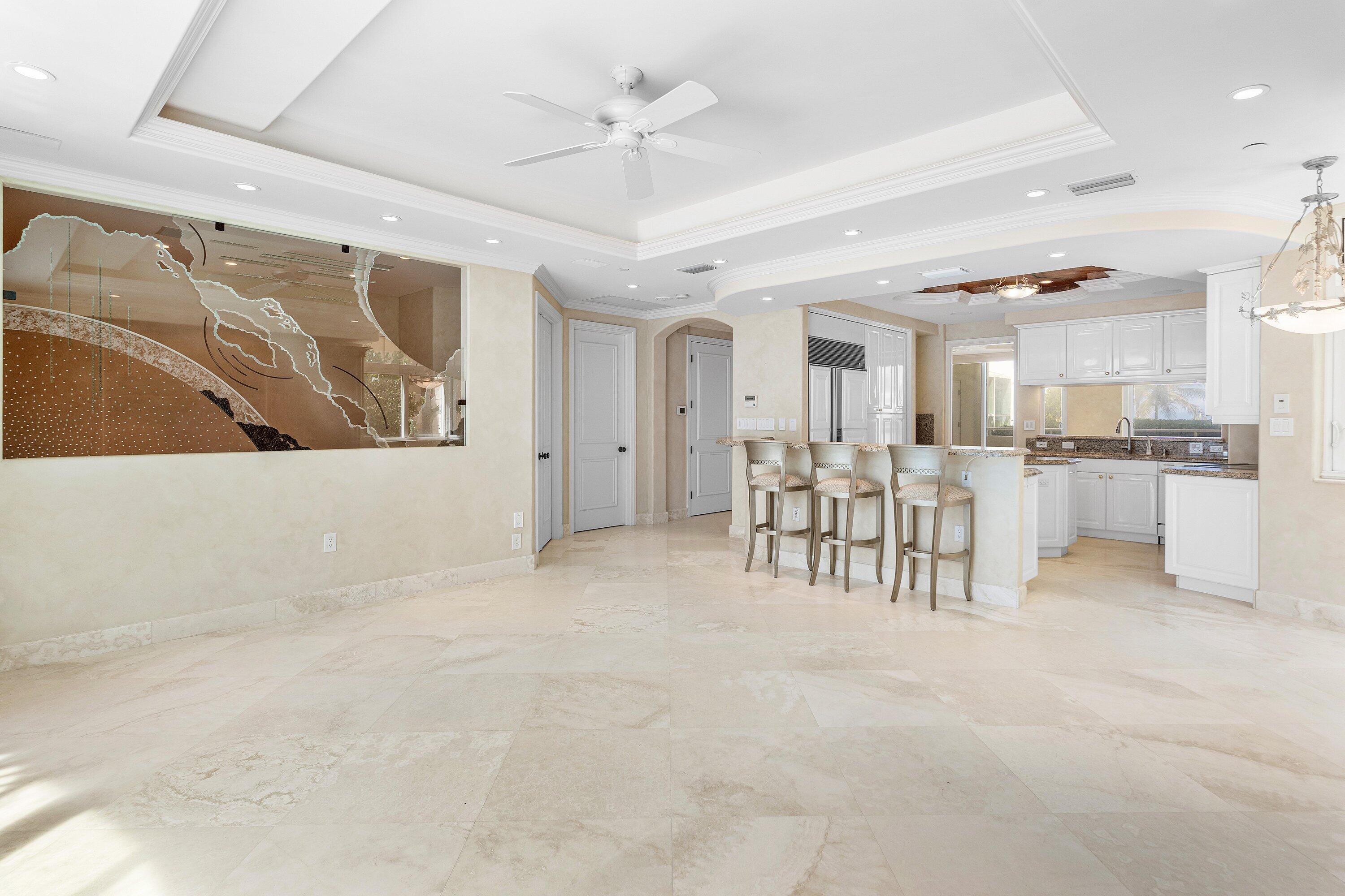 ARAGON CONDO - Residential