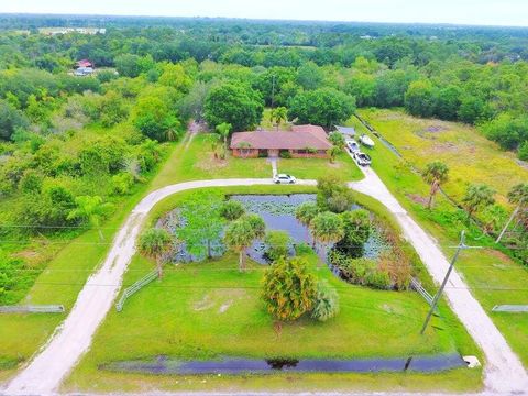 A home in Port St Lucie