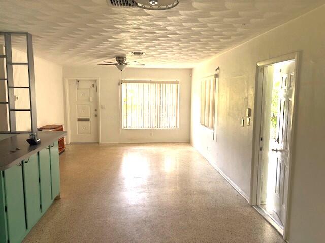 DANIA HEIGHTS EXT - Residential