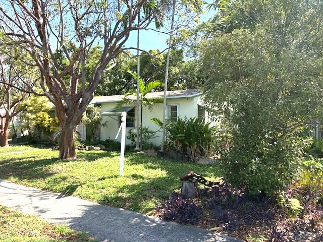 DANIA HEIGHTS EXT - Residential