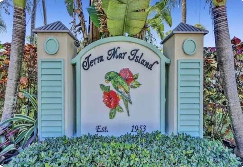 Photo of 1800 E TERRA MAR Drive, Lauderdale By The Sea, FL 33062 (MLS # B26062696)