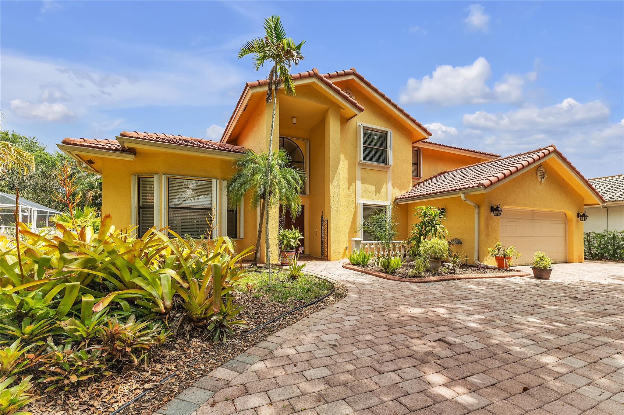 View Cooper City, FL 33026 house