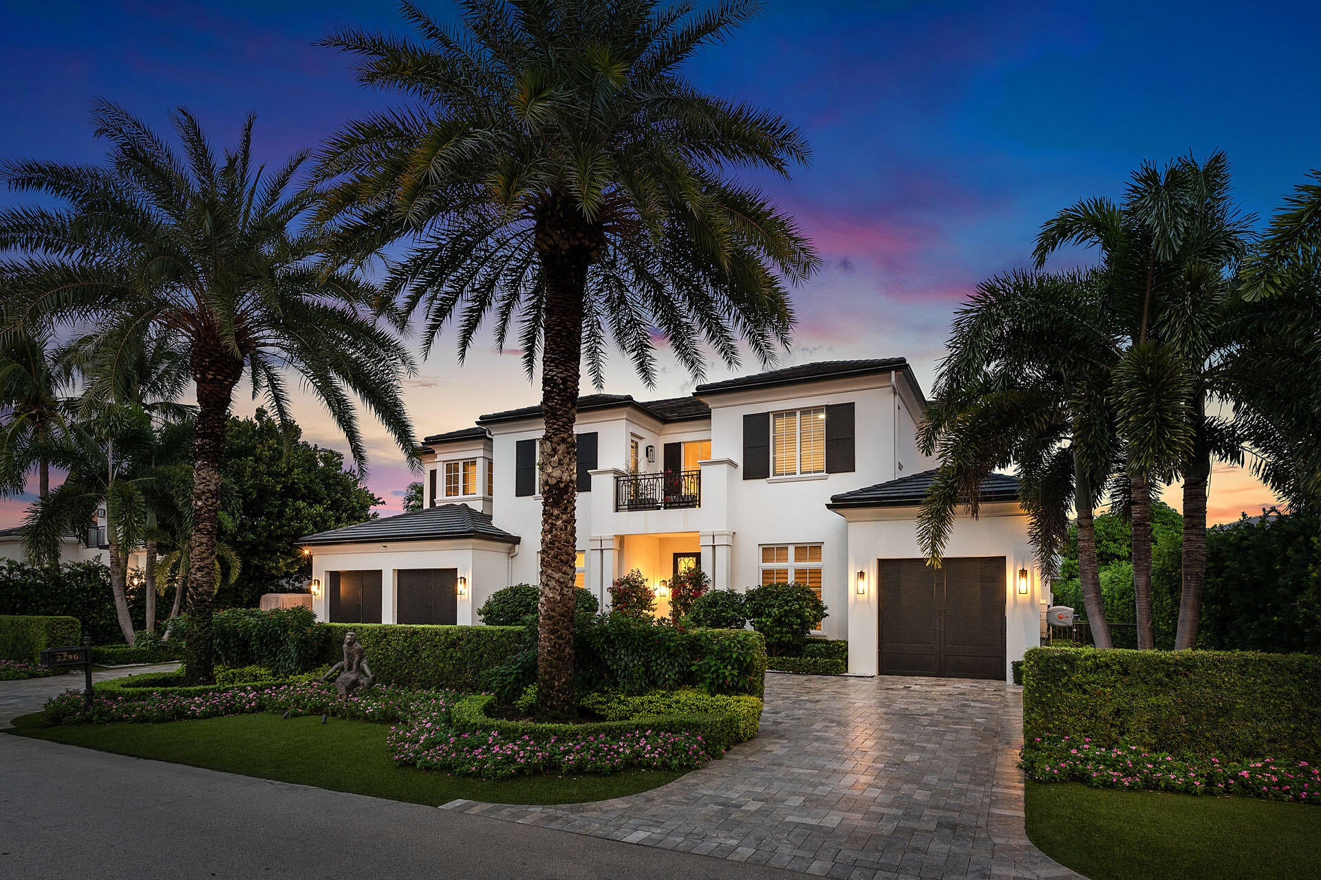 2296 Acorn Palm Road