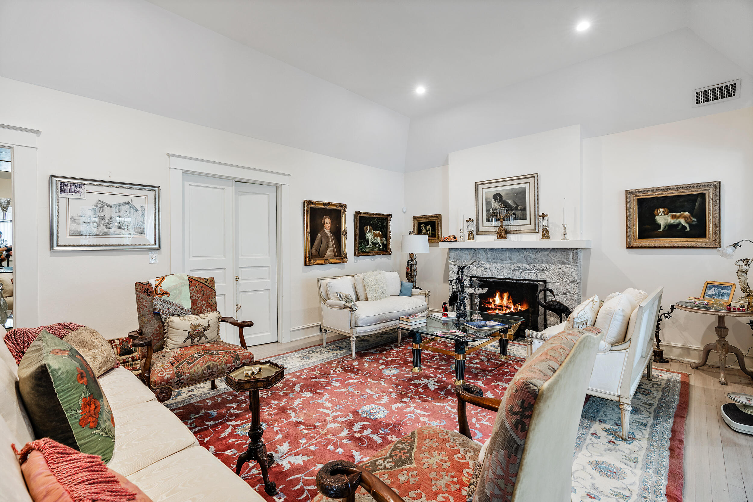 ROYAL PARK - Residential