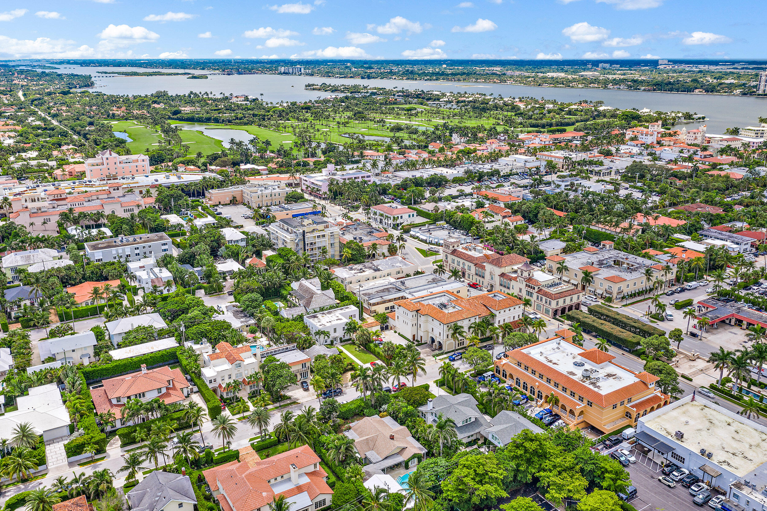 ROYAL PARK - Residential