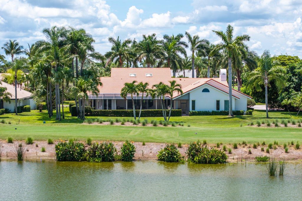 Photo of 10858 Spicewood Trail, Boynton Beach, FL 33436 (MLS # R11110978)