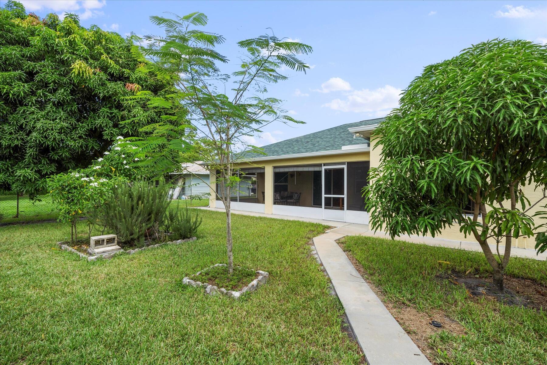 PORT ST LUCIE SECTION 26 - Residential