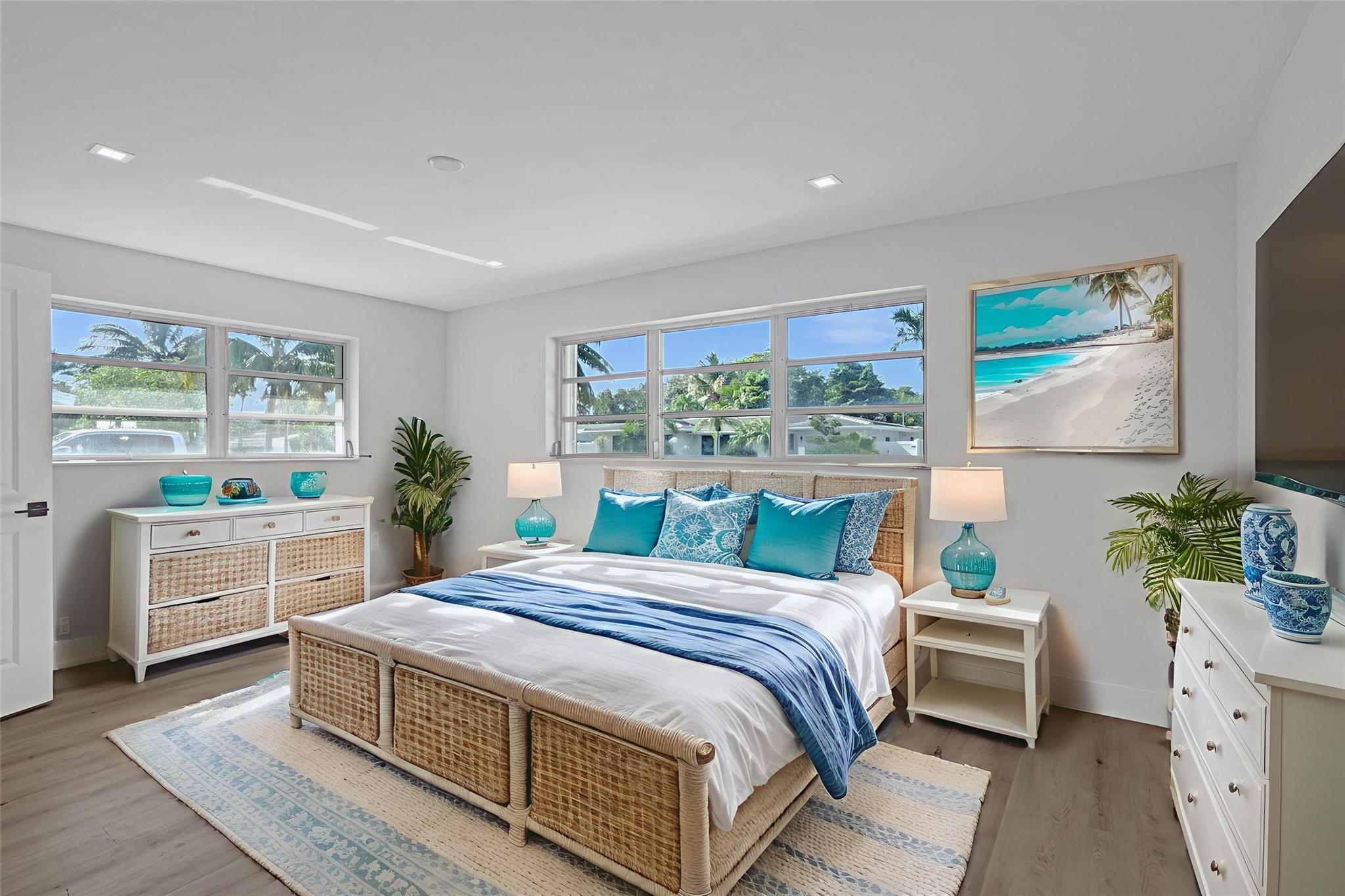 Lighthouse Point Ext 2nd - Residential