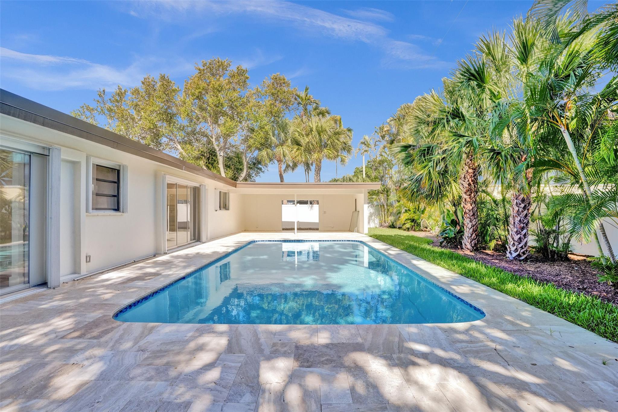 Lighthouse Point Ext 2nd - Residential