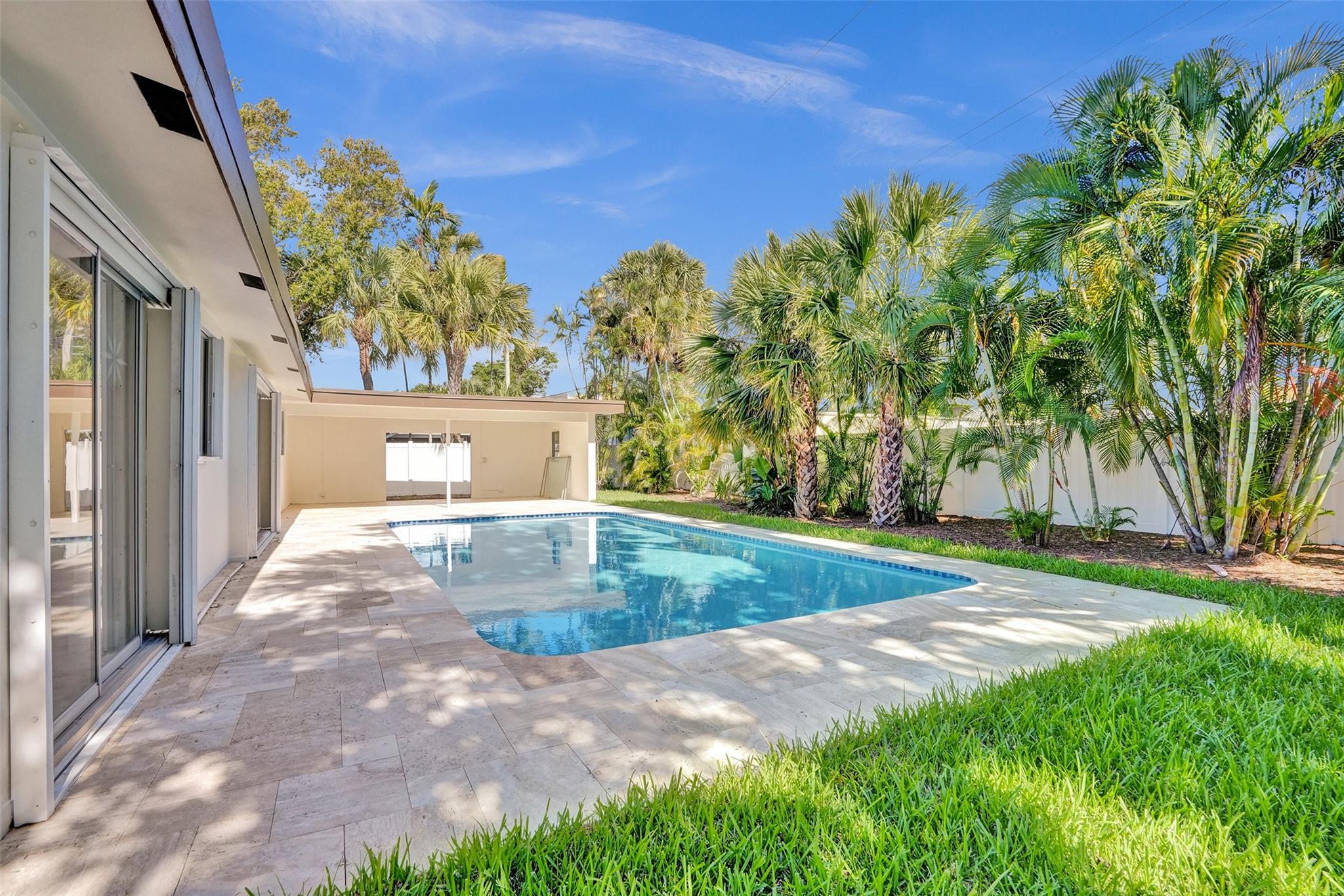 Lighthouse Point Ext 2nd - Residential