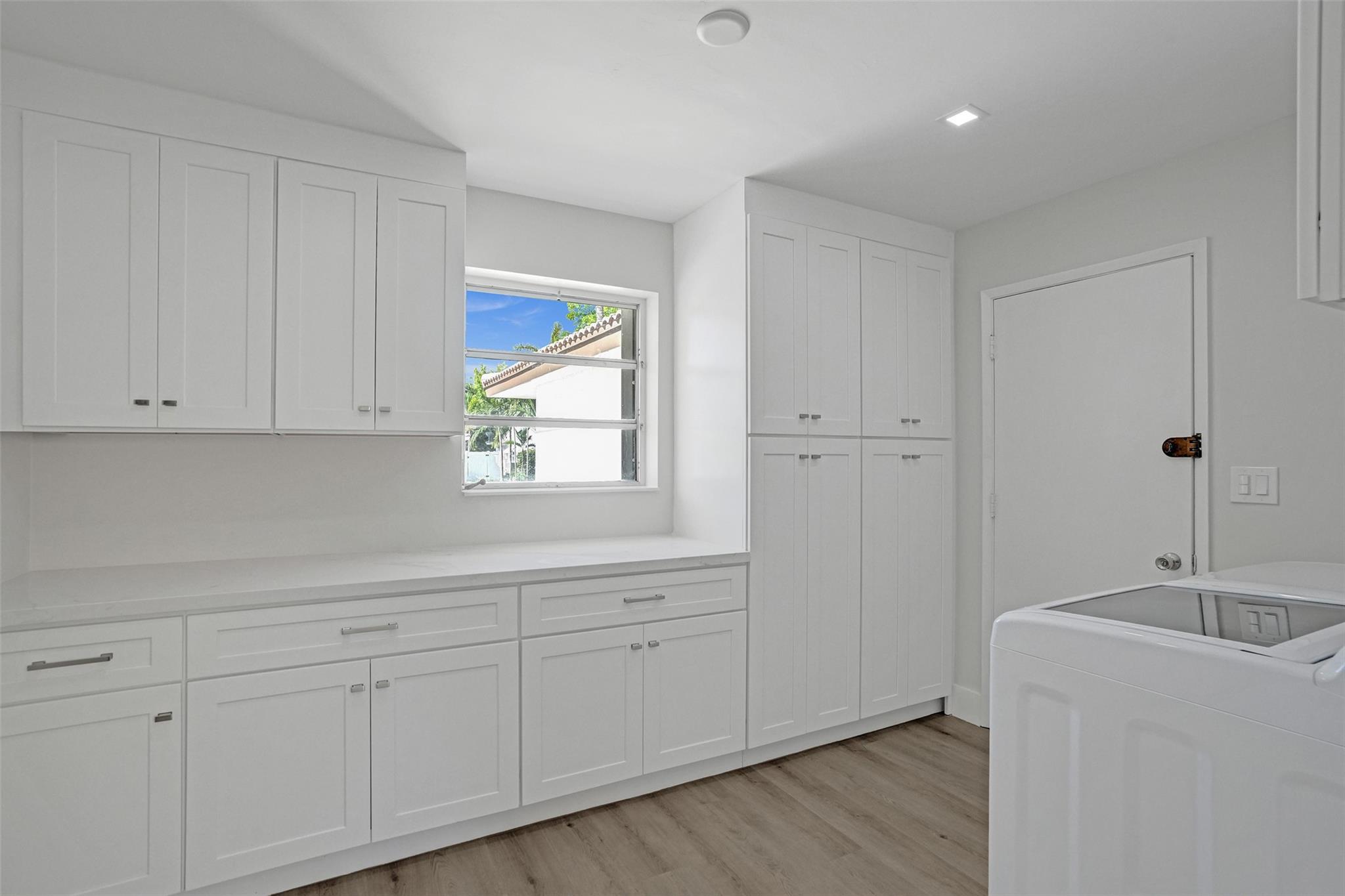 Lighthouse Point Ext 2nd - Residential