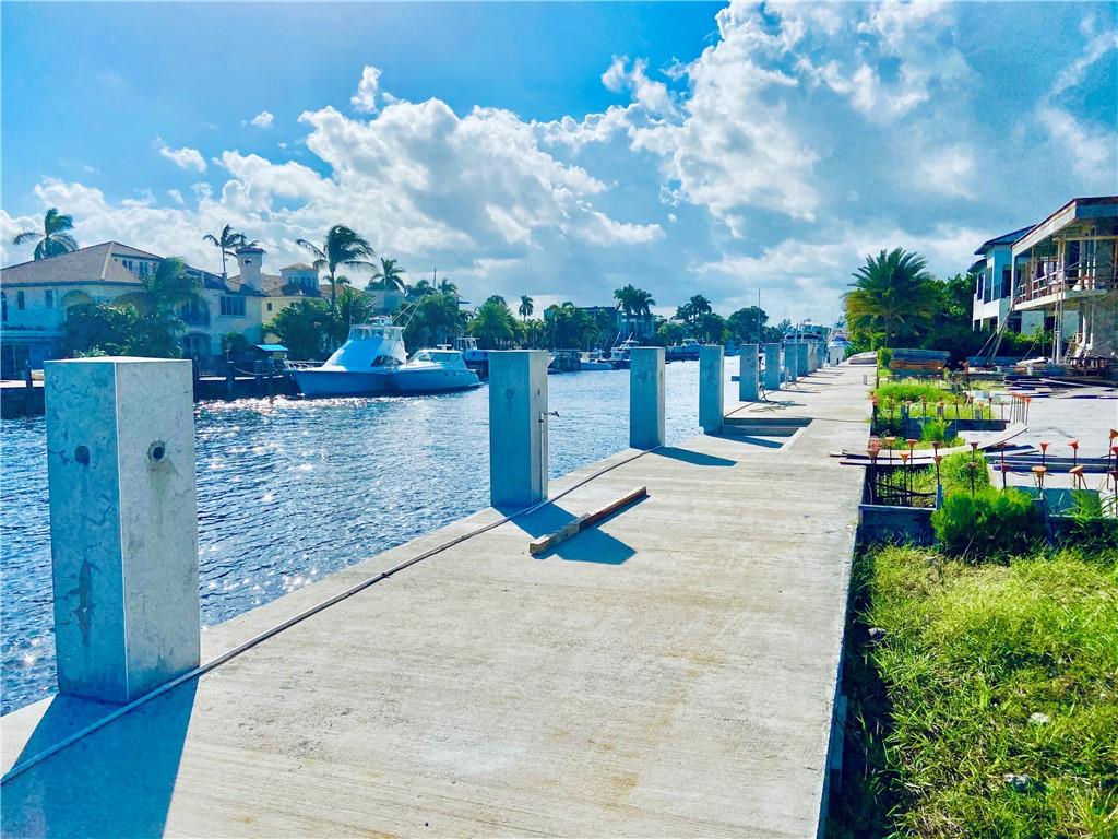 LAUDERDALE HARBORS SEC A - Residential