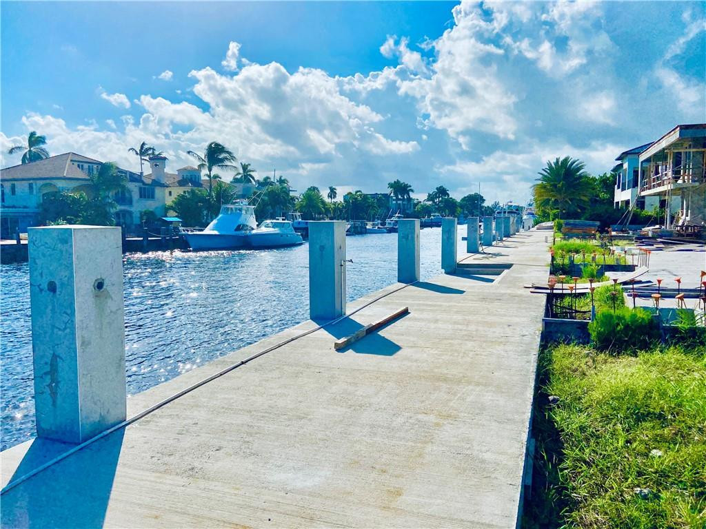 LAUDERDALE HARBORS SEC A - Residential