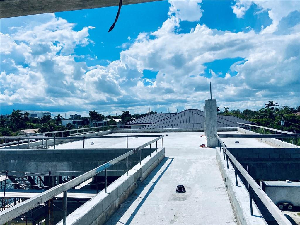 LAUDERDALE HARBORS SEC A - Residential