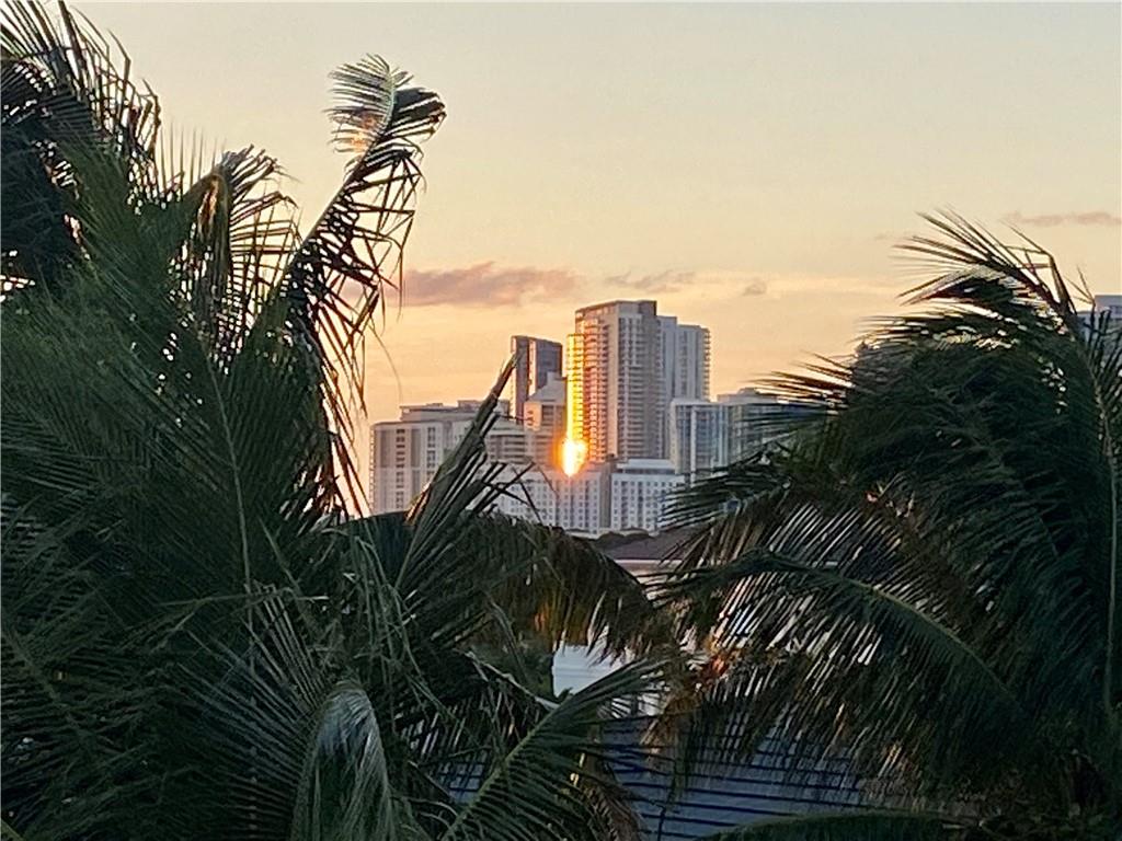 LAUDERDALE HARBORS SEC A - Residential