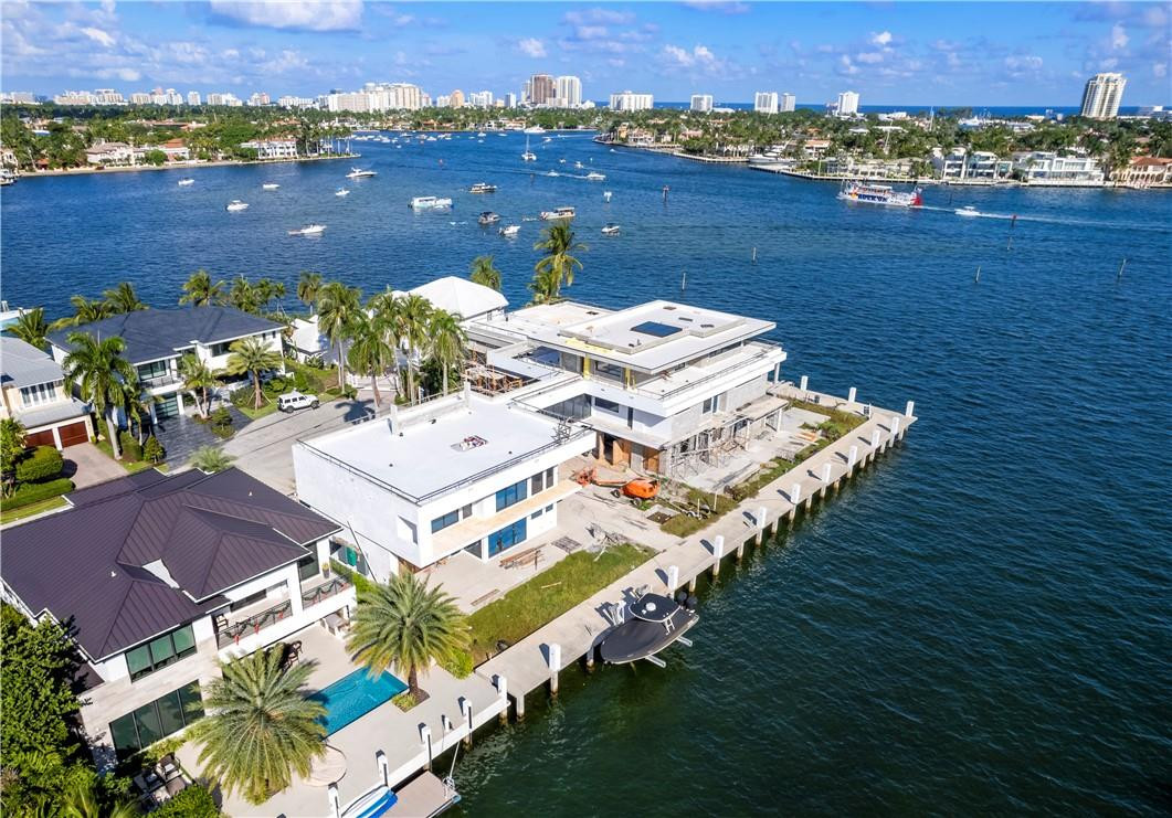 LAUDERDALE HARBORS SEC A - Residential