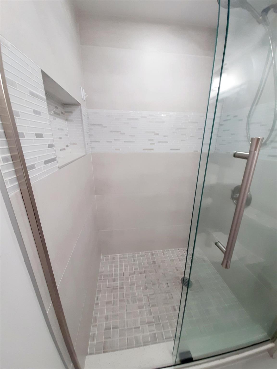 Palm Lakes Condo - Residential