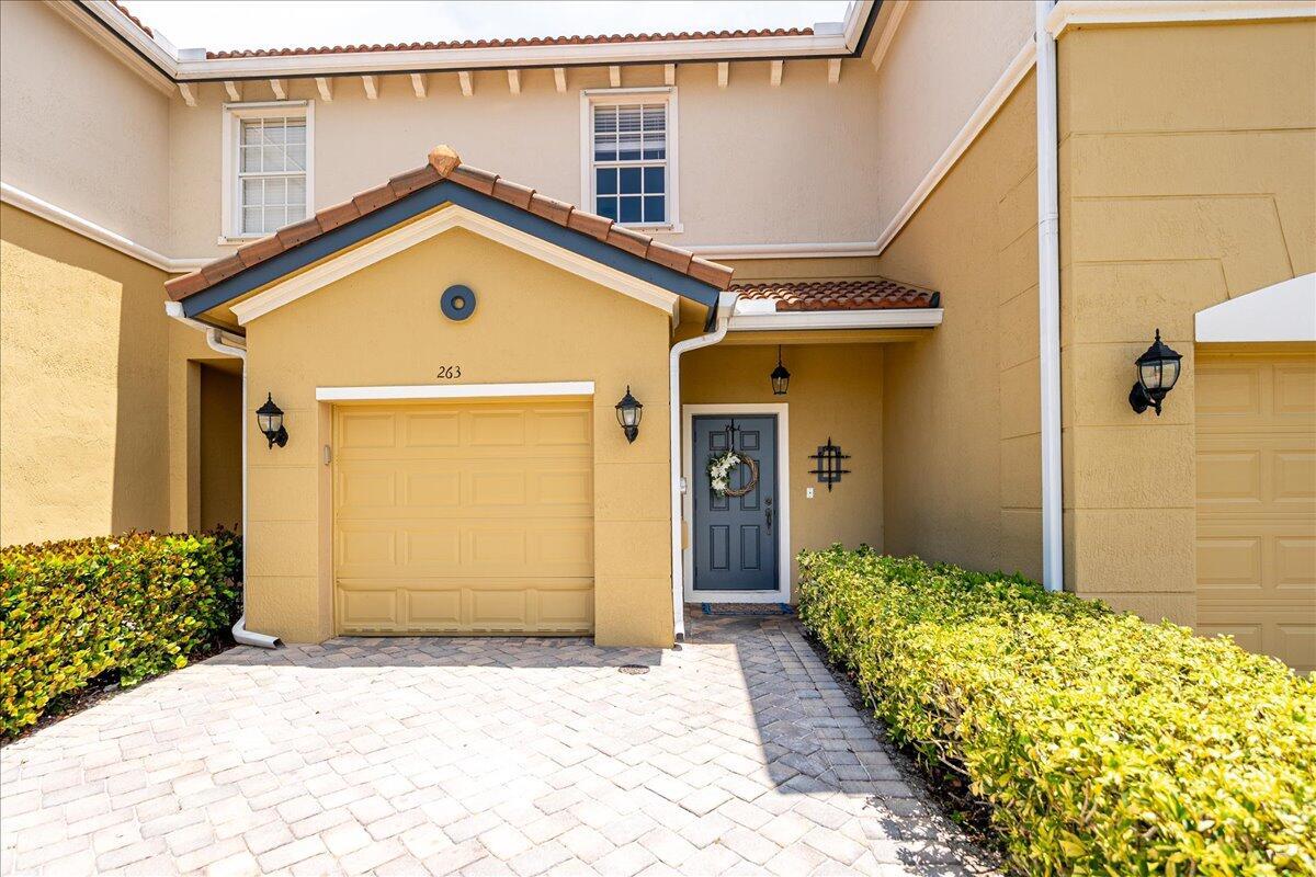 263 Provence Place