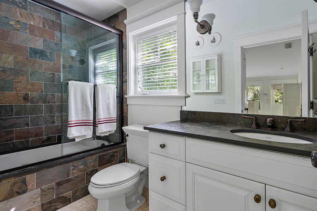 ROYAL PARK - Residential