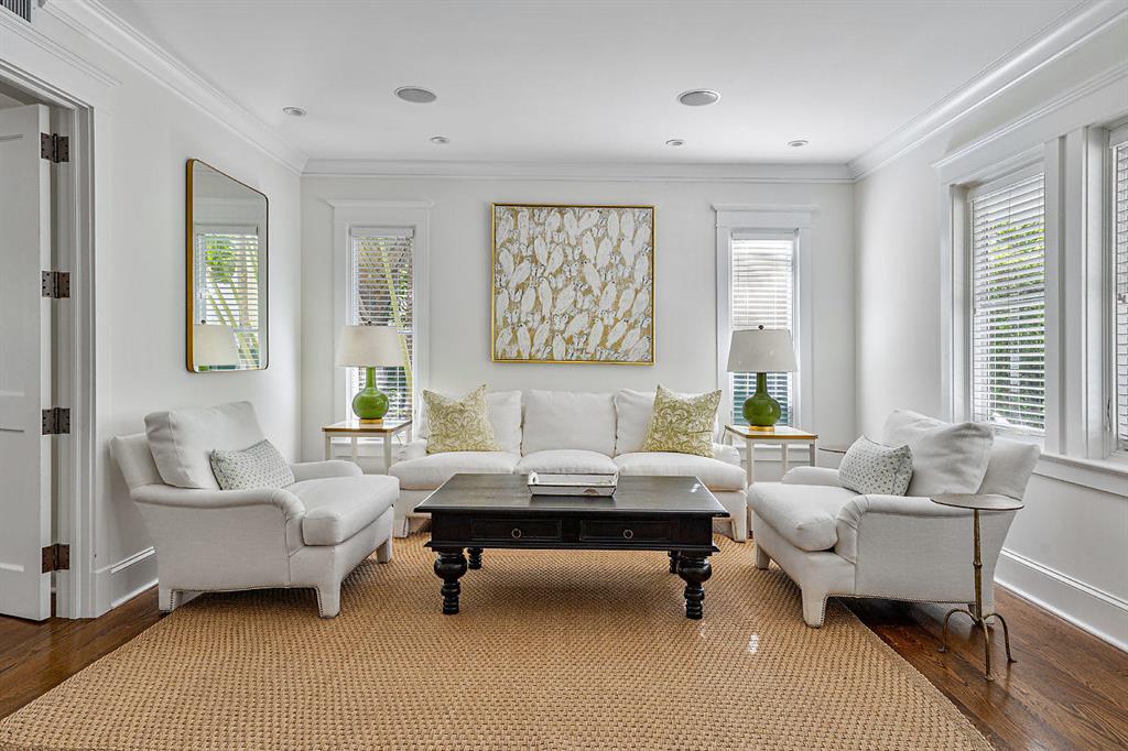 ROYAL PARK - Residential