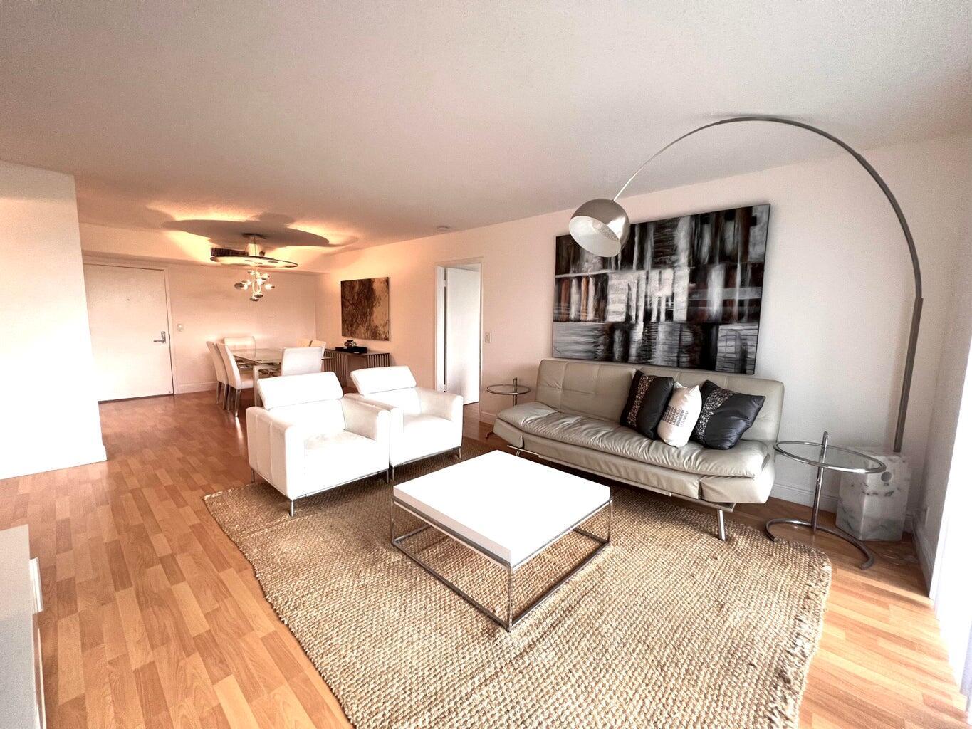 PARC CENTRAL AVENTURA SOU - Residential Lease