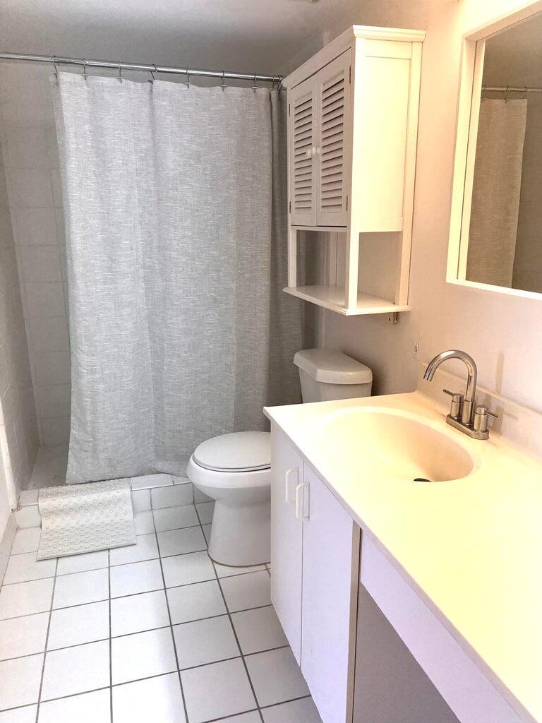 PARC CENTRAL AVENTURA SOU - Residential Lease