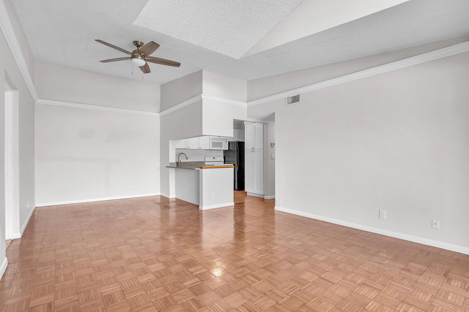 PINE RIDGE NORTH VILLAGE - Residential