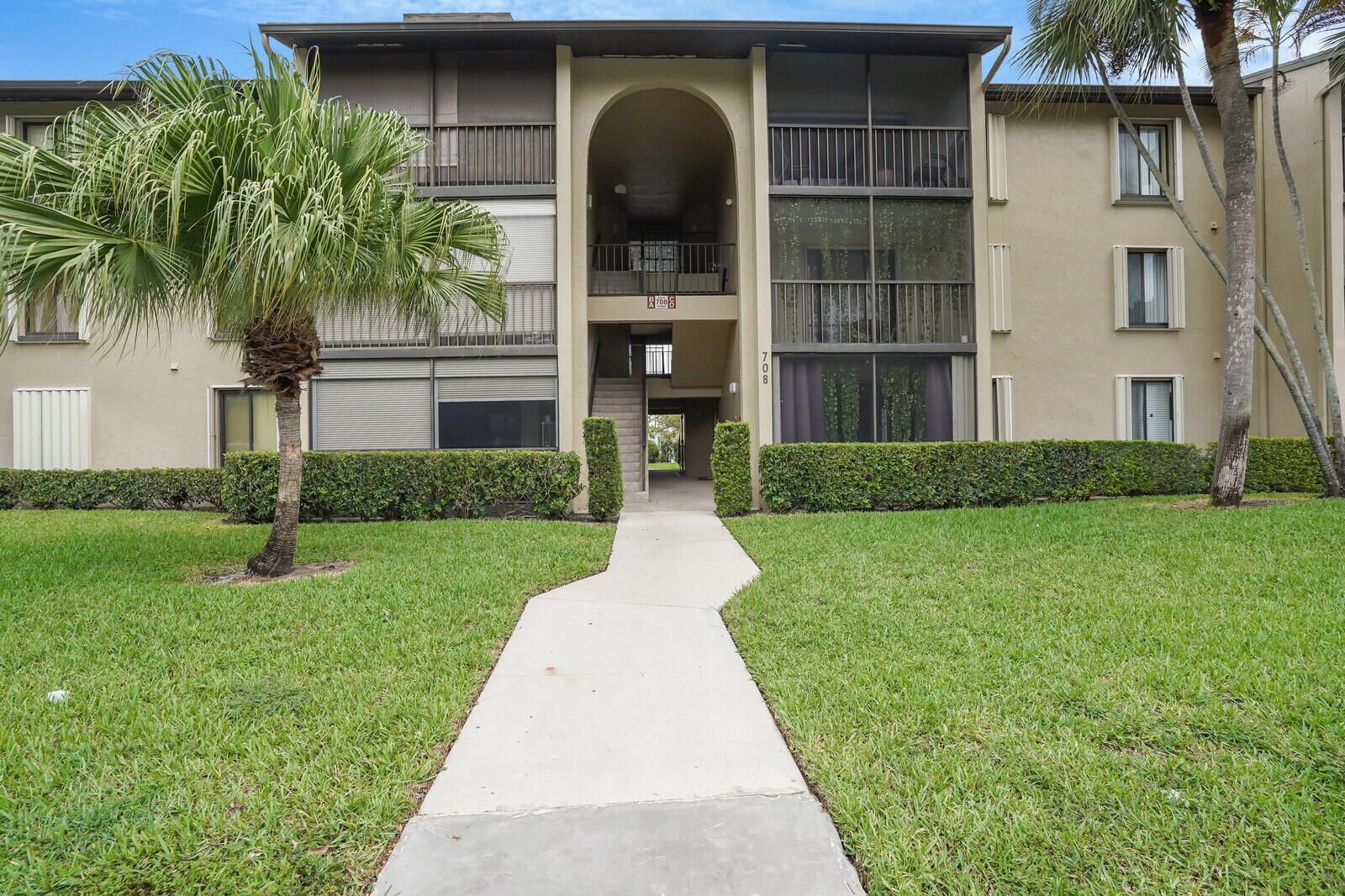 PINE RIDGE NORTH VILLAGE - Residential