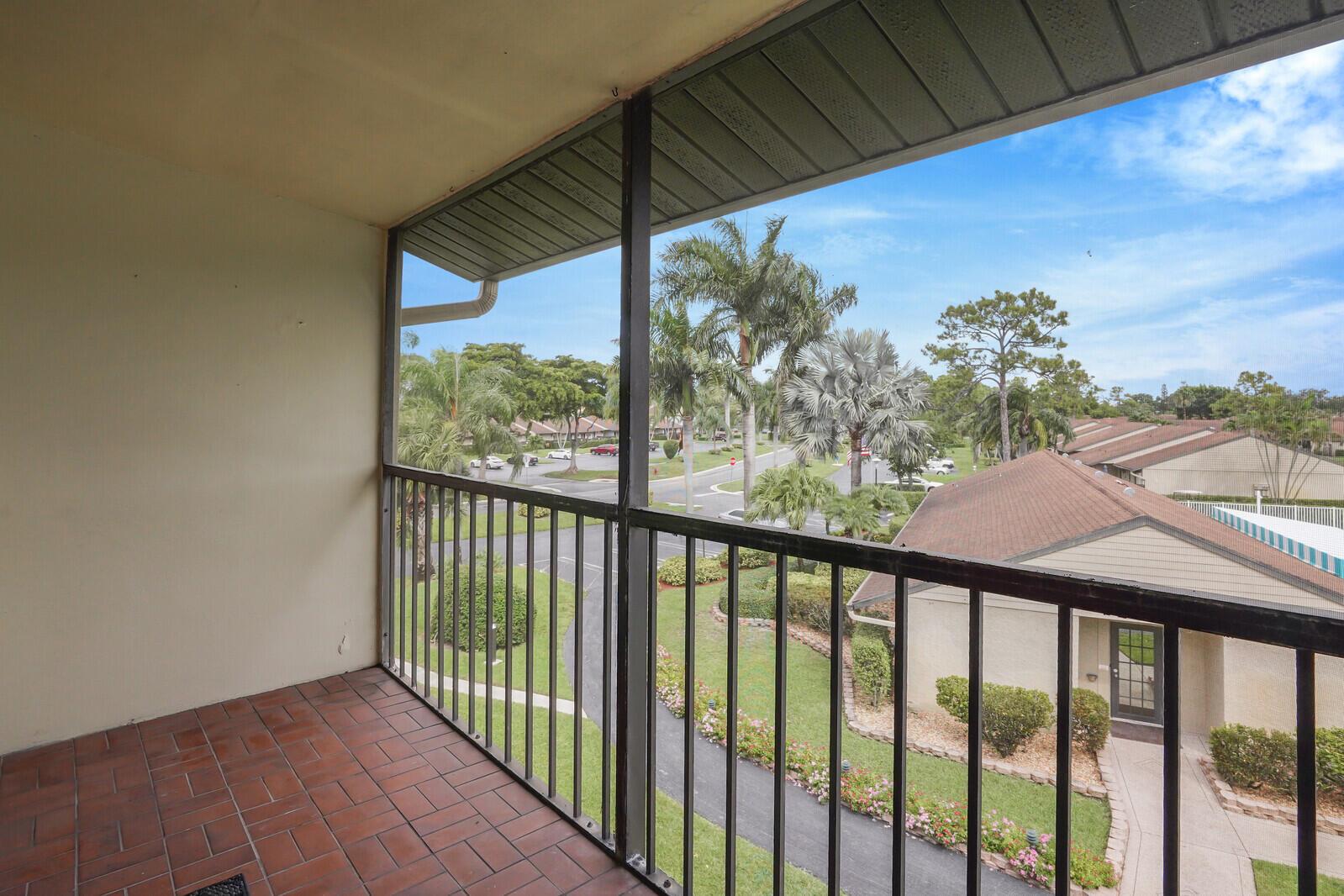 PINE RIDGE NORTH VILLAGE - Residential