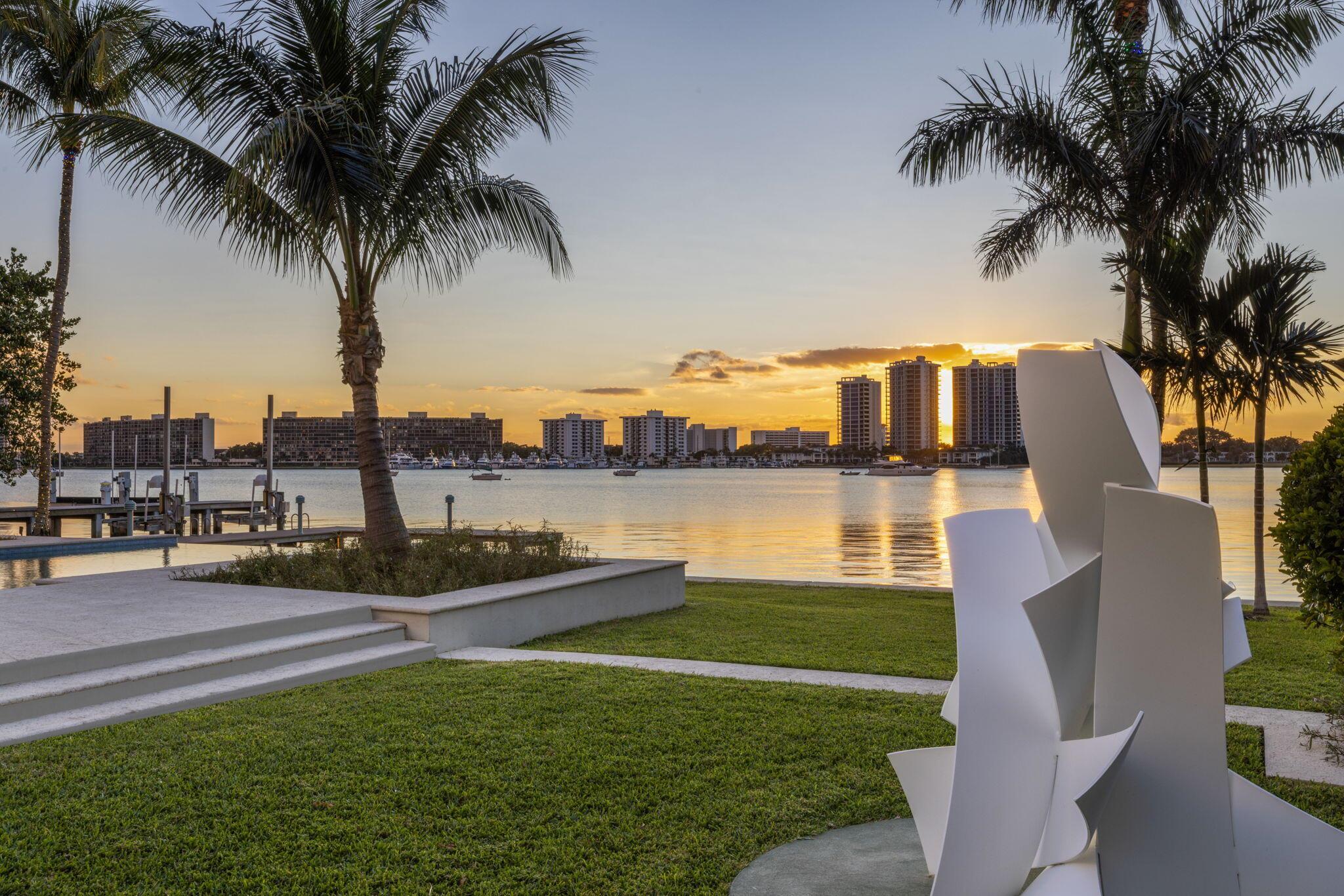 OLD PORT VILLAGE 1 A - Residential