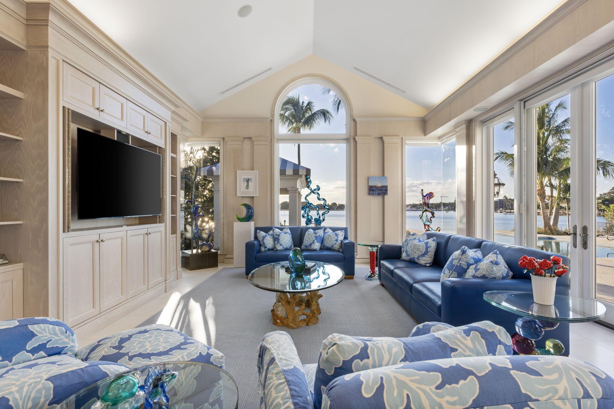 OLD PORT VILLAGE 1 A - Residential