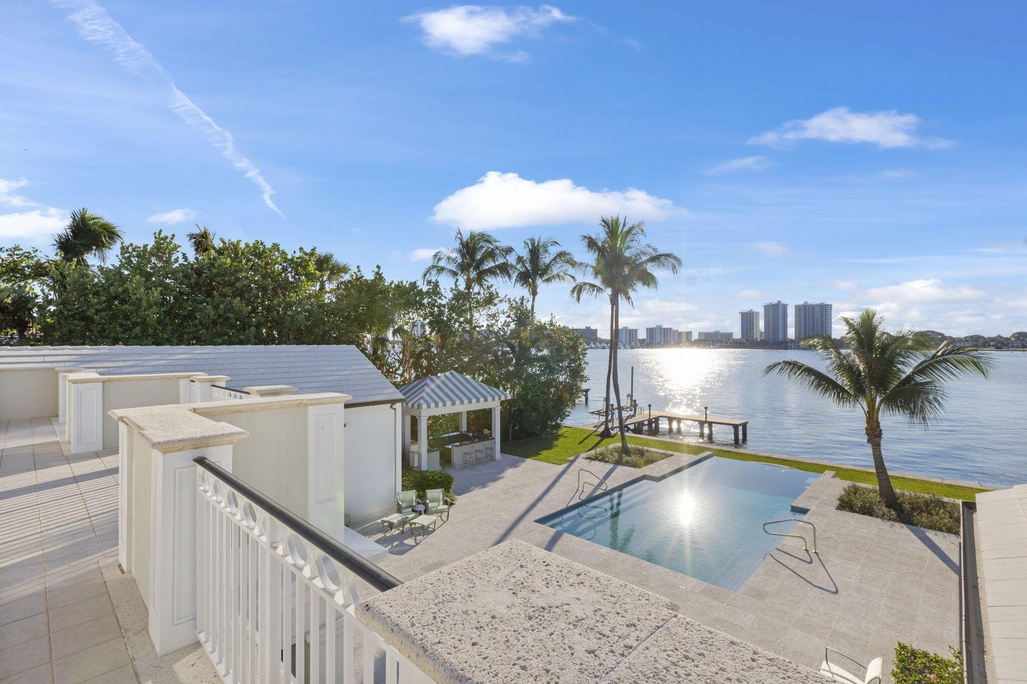 OLD PORT VILLAGE 1 A - Residential