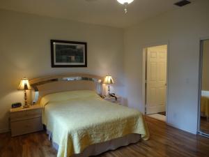 MAJESTIC ISLES - Residential