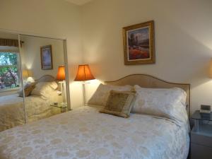 MAJESTIC ISLES - Residential