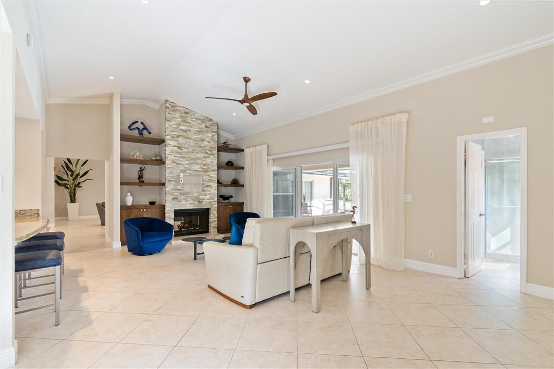 The Pines Of Deer Creek 9 - Residential Lease