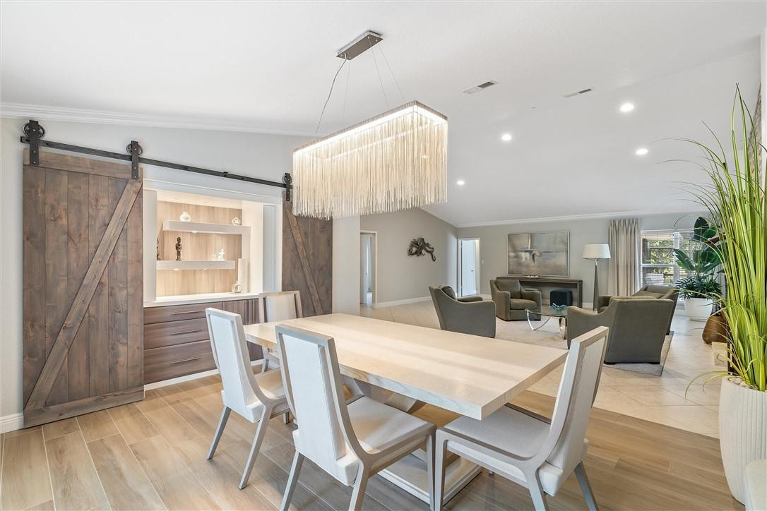 The Pines Of Deer Creek 9 - Residential Lease