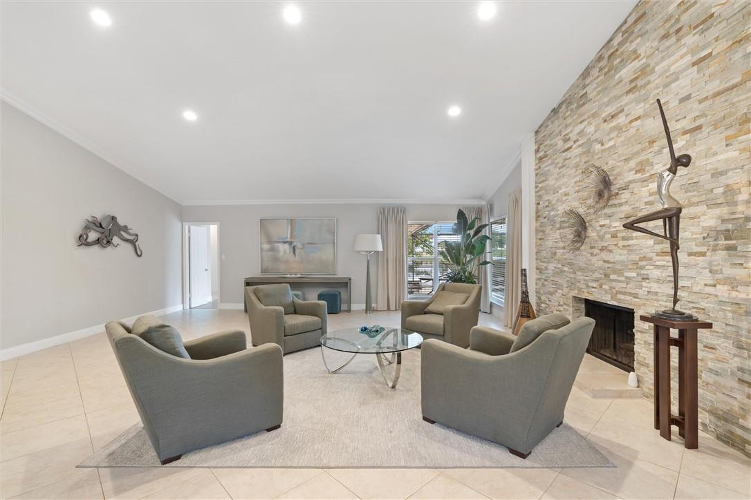 The Pines Of Deer Creek 9 - Residential Lease