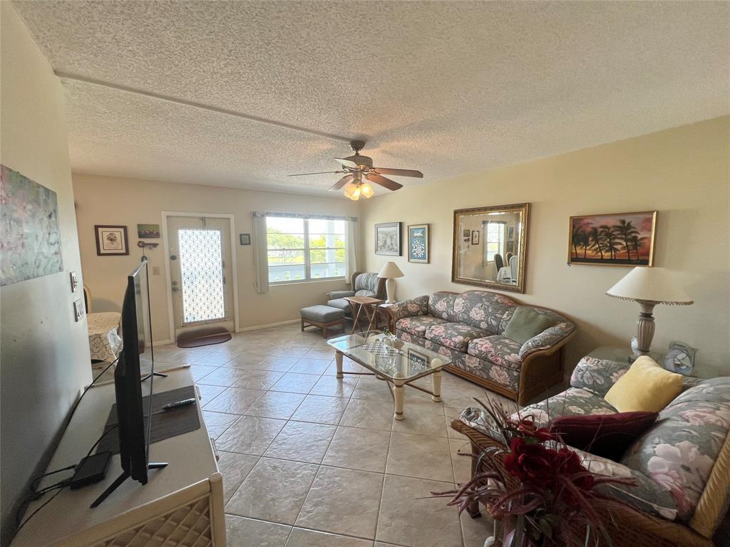 CAMBRIDGE G CONDO - Residential