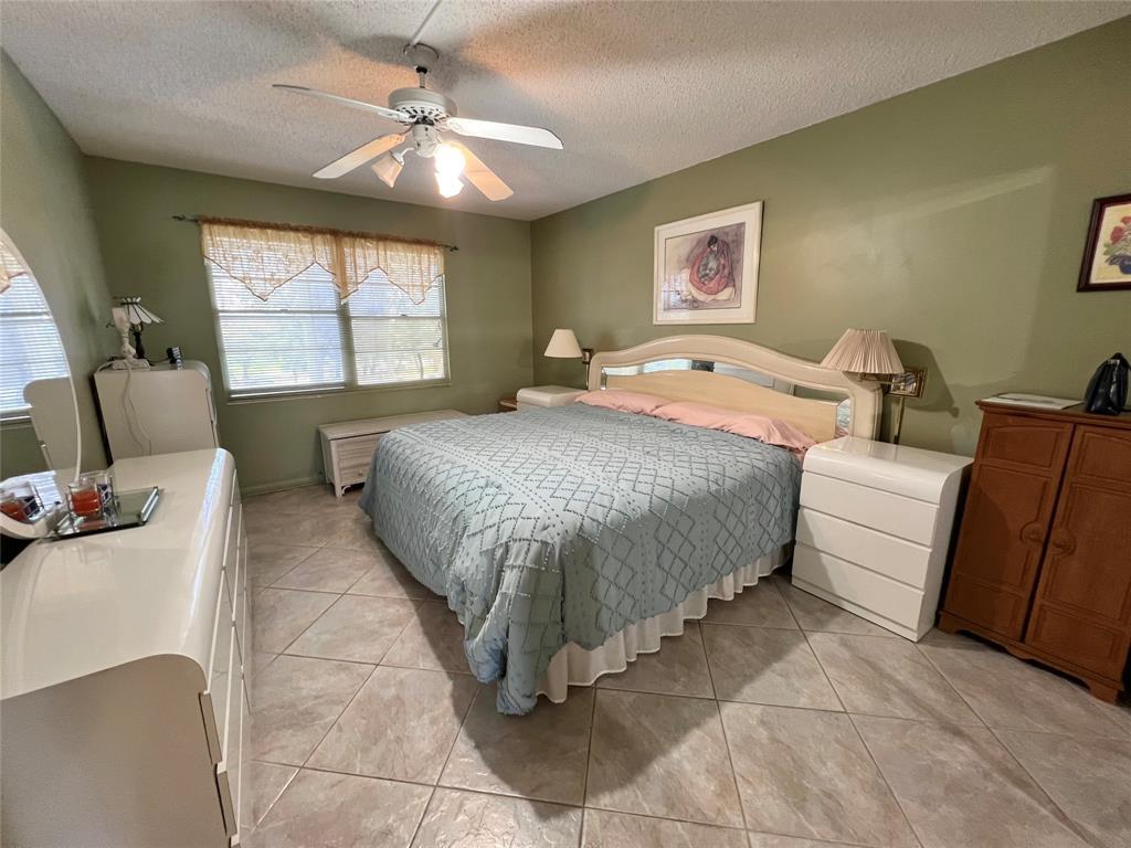 CAMBRIDGE G CONDO - Residential