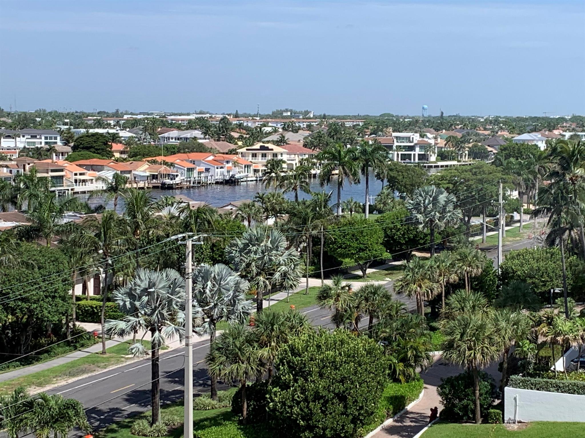 PENTHOUSE TOWERS CONDO - Residential Lease