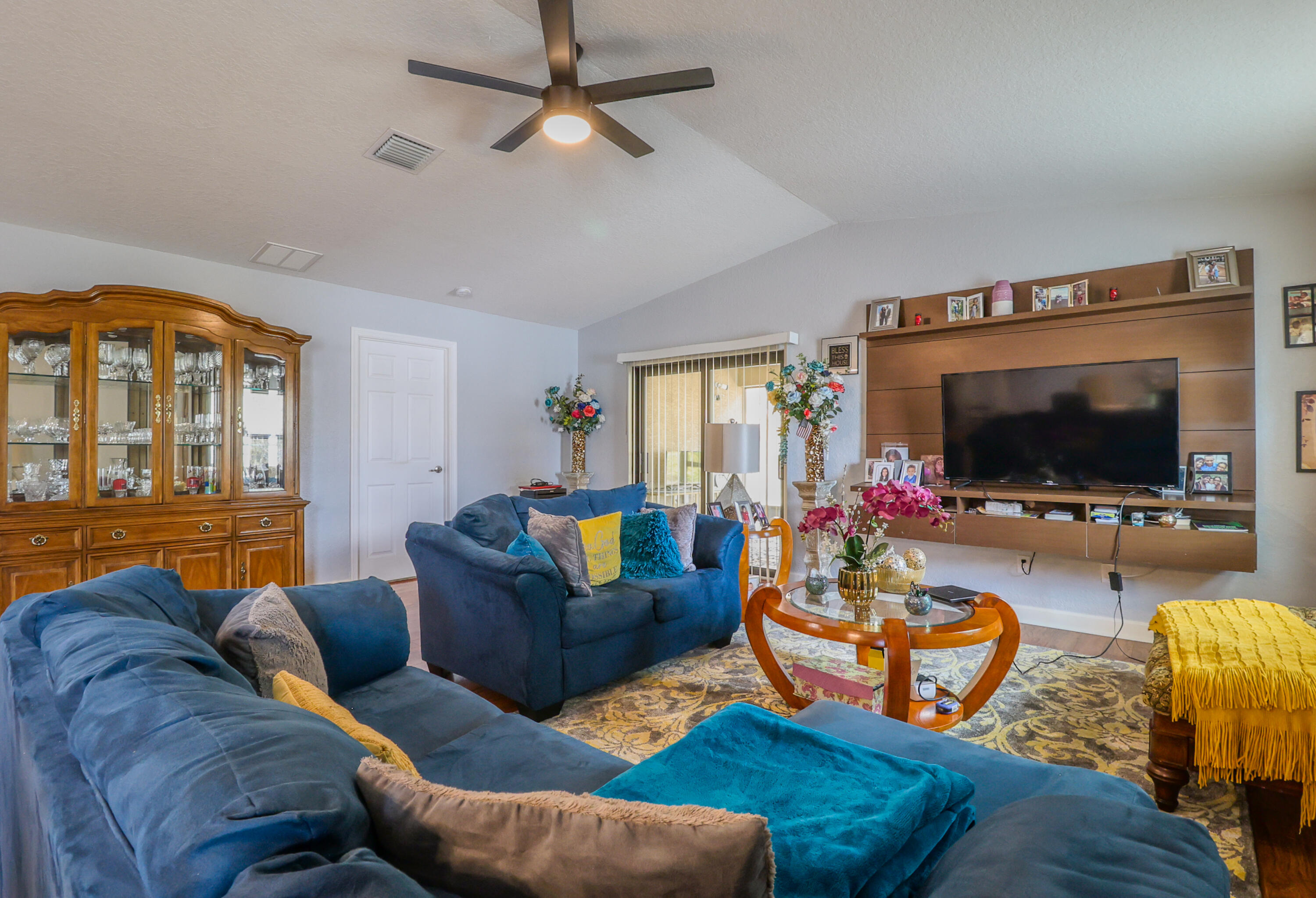 Spanish Lakes One - Residential