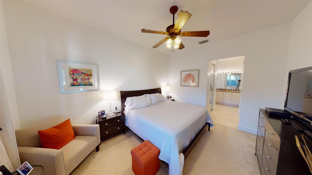 VALENCIA POINTE 1 - Residential