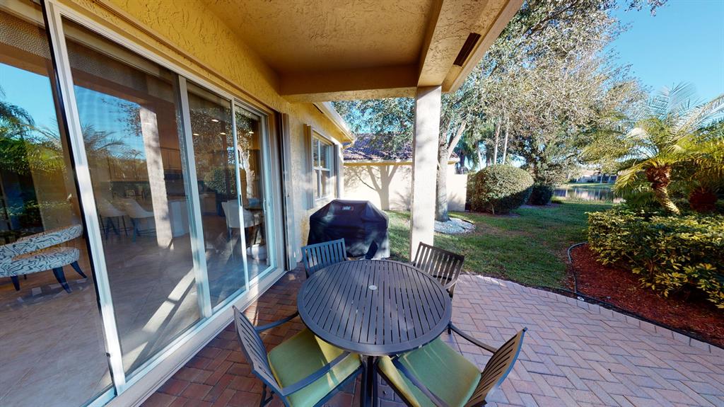 VALENCIA POINTE 1 - Residential