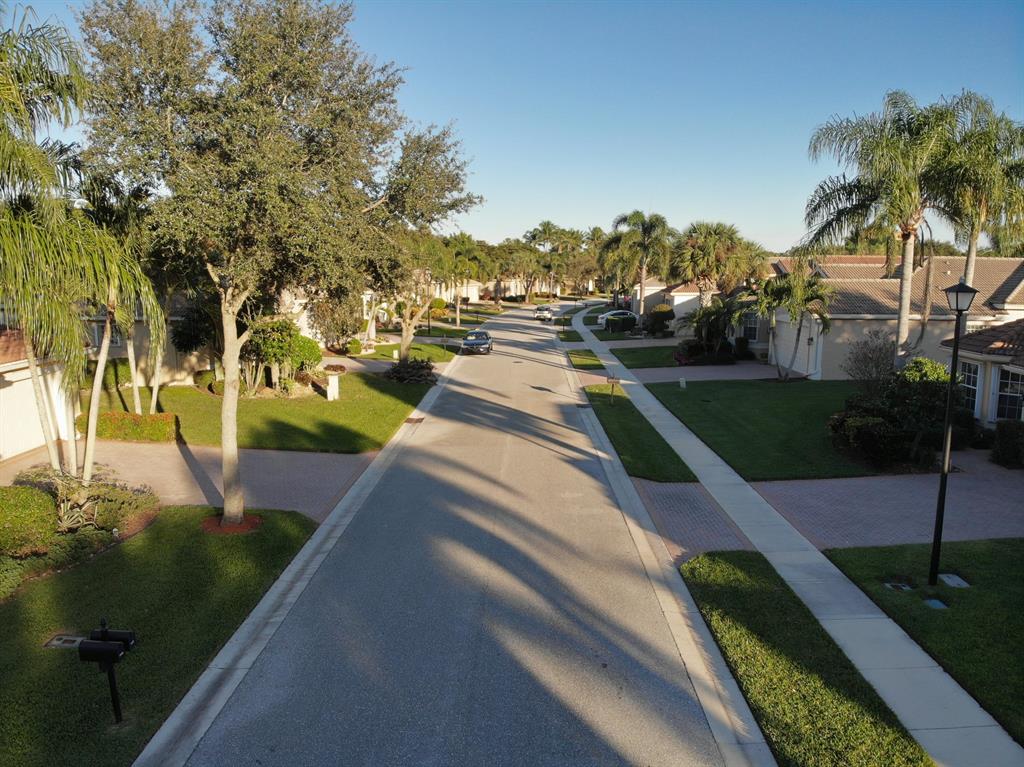 VALENCIA POINTE 1 - Residential