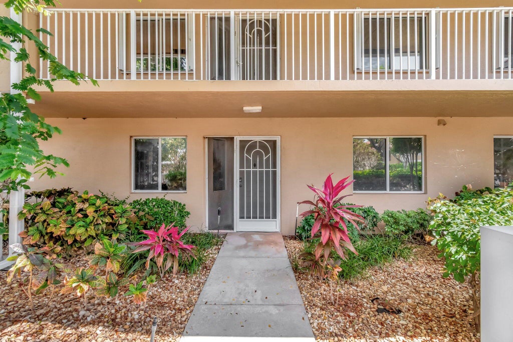 Photo of 5876 Regal Glen Drive #103, Boynton Beach, FL 33437 (MLS # R11092693)