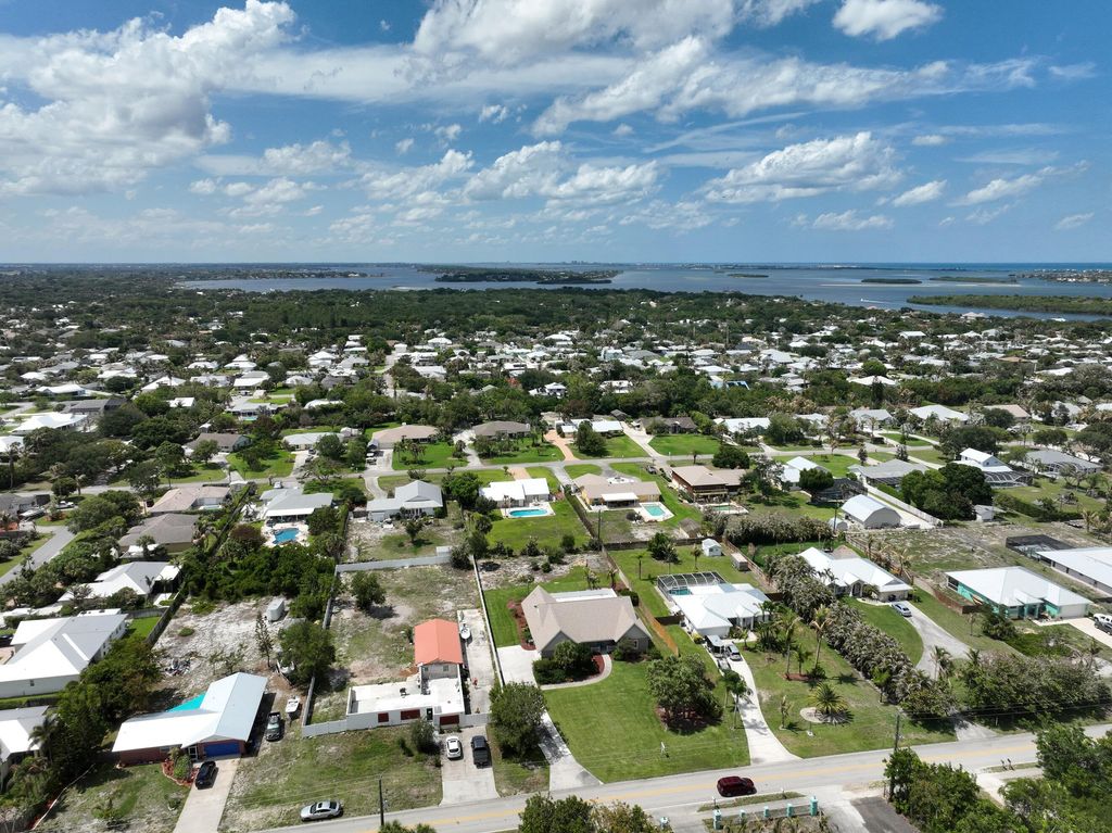 Photo of 5419 SE Horseshoe Point Road, Stuart, FL 34997 (MLS # B26028938)